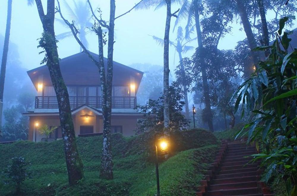 Carmelia Haven Resort Thekkady Buitenkant foto