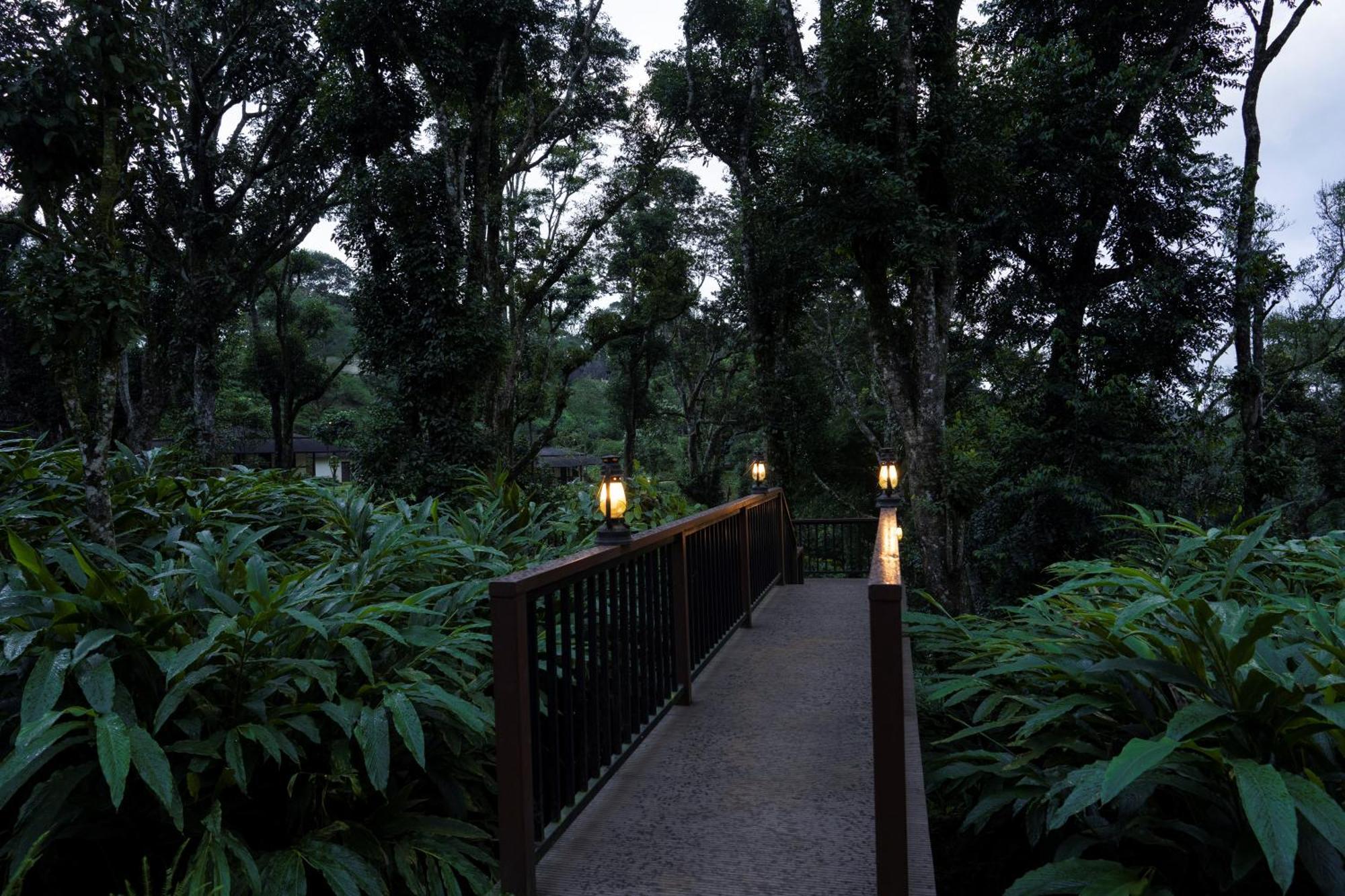 Carmelia Haven Resort Thekkady Buitenkant foto