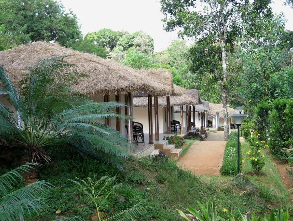 Carmelia Haven Resort Thekkady Buitenkant foto