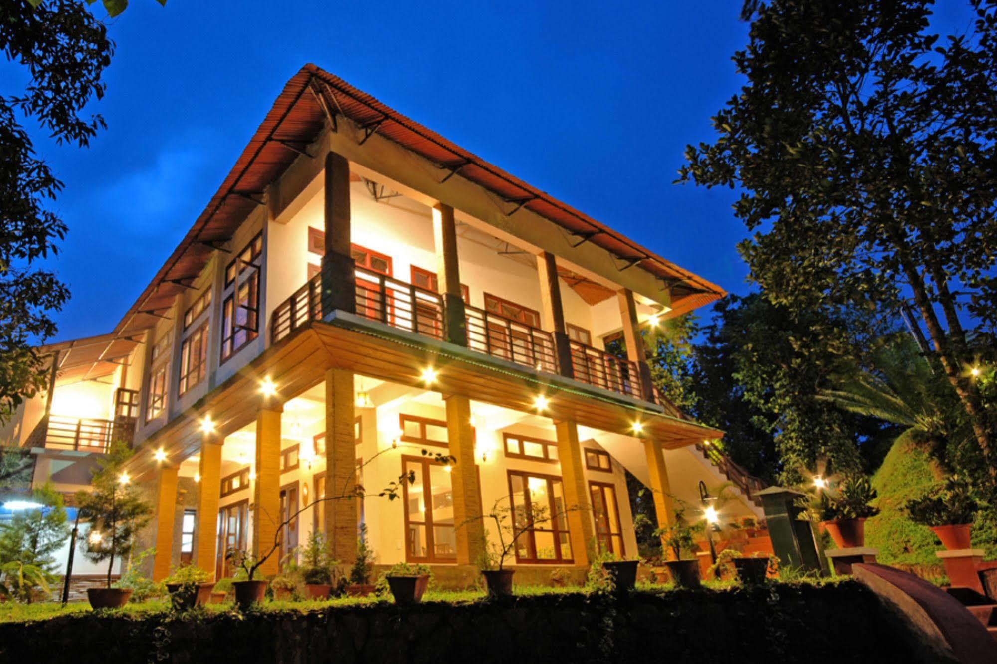 Carmelia Haven Resort Thekkady Buitenkant foto